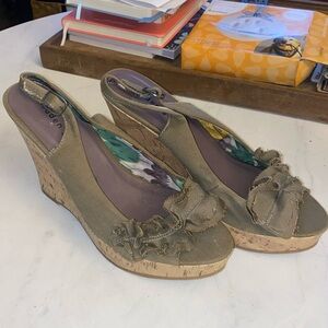 Adorable navy green cork wedges - Brand new, never worn